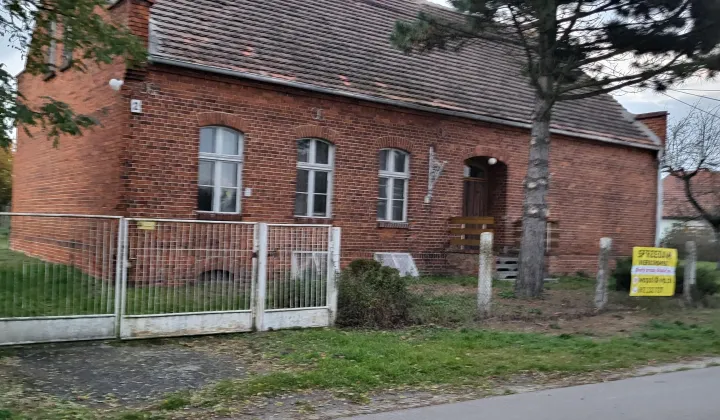 dom wolnostojący, 6 pokoi Brynica