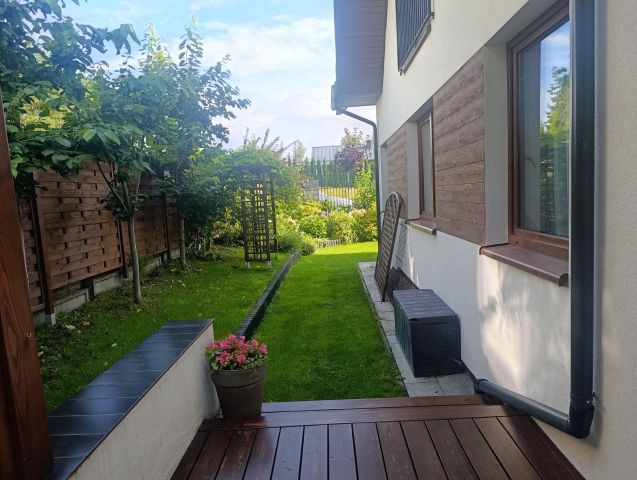 dom wolnostojący, 5 pokoi Wasilków. Zdjęcie 4