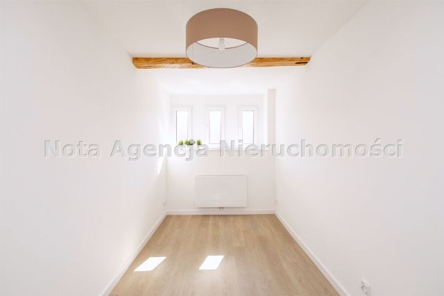 Mieszkanie 4-pokojowe Wałbrzych Podgórze, ul. Niepodległości. Zdjęcie 4