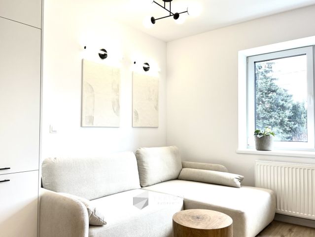 Mieszkanie 3-pokojowe Łódź Bałuty, ul. Krawiecka. Zdjęcie 2