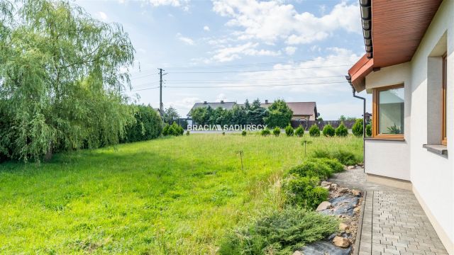 dom wolnostojący, 3 pokoje Łapanów. Zdjęcie 29