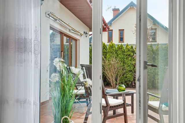 dom wolnostojący, 6 pokoi Borzęcin Mały, ul. Kosmowska. Zdjęcie 9