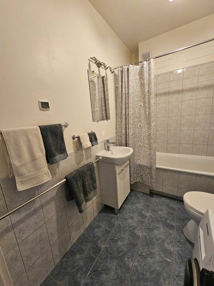 Mieszkanie 3-pokojowe Kraków Kurdwanów, ul. Pagórkowa. Zdjęcie 4