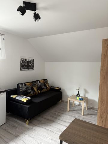 Mieszkanie 1-pokojowe Kajetany, ul. Rolna. Zdjęcie 1