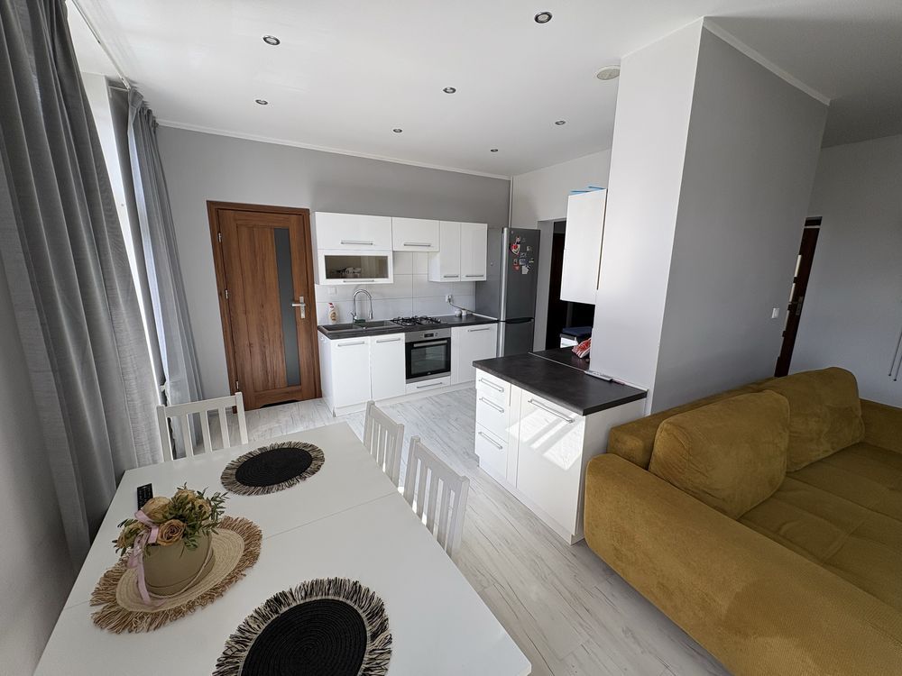 Mieszkanie 3-pokojowe Leszno Centrum, ul. Karola Marcinkowskiego. Zdjęcie 4