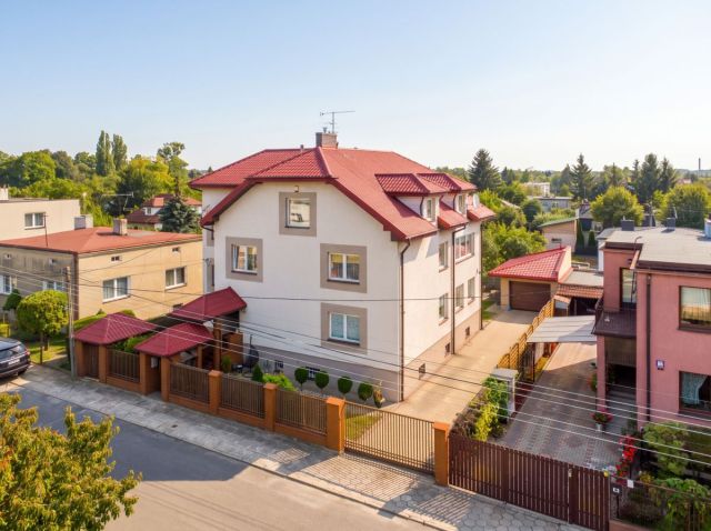 dom wolnostojący, 15 pokoi Zgierz, ul. Bolesława Prusa. Zdjęcie 18