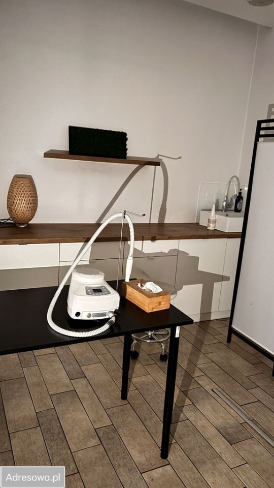 Lokal Katowice Kostuchna, ul. Arkadiusza Puchały. Zdjęcie 3