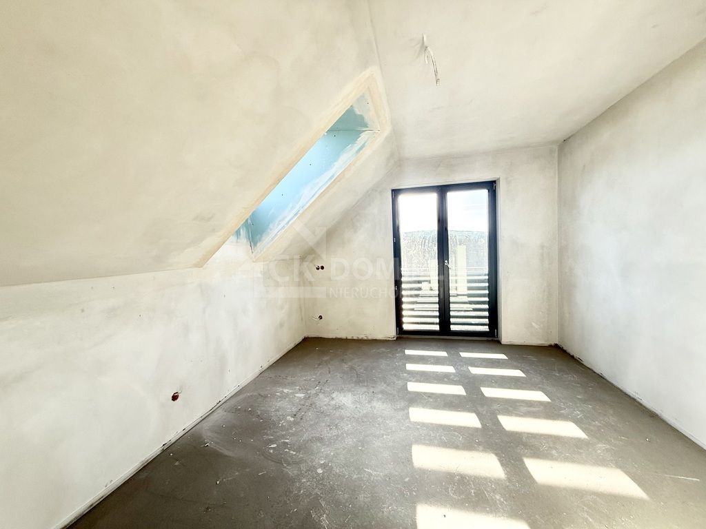 dom wolnostojący, 5 pokoi Bobrza. Zdjęcie 28