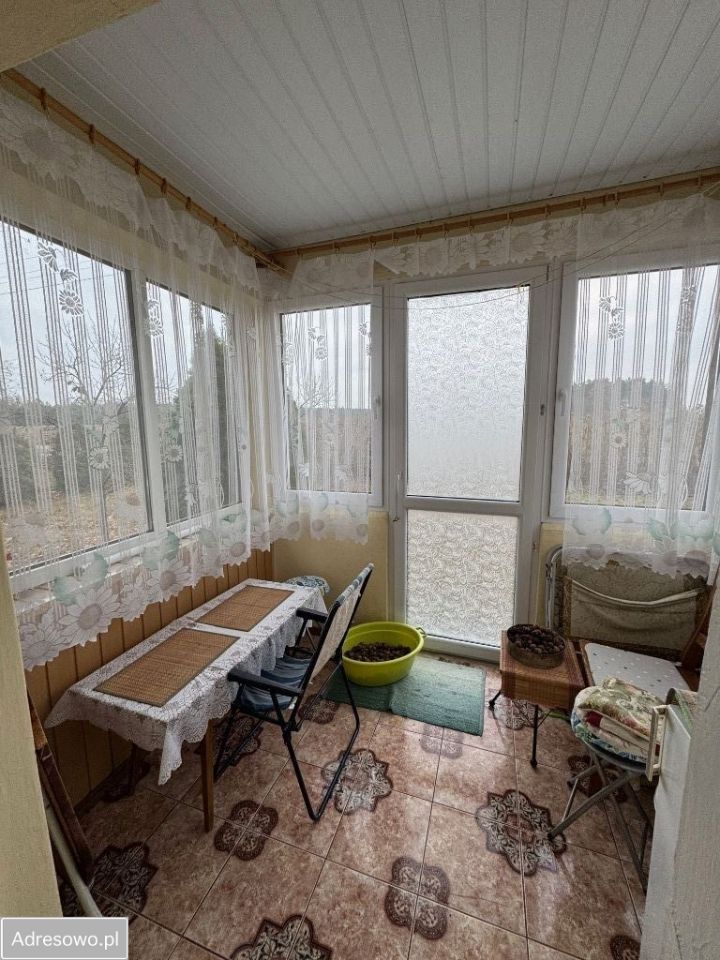 dom wolnostojący, 3 pokoje Damięty-Narwoty. Zdjęcie 2