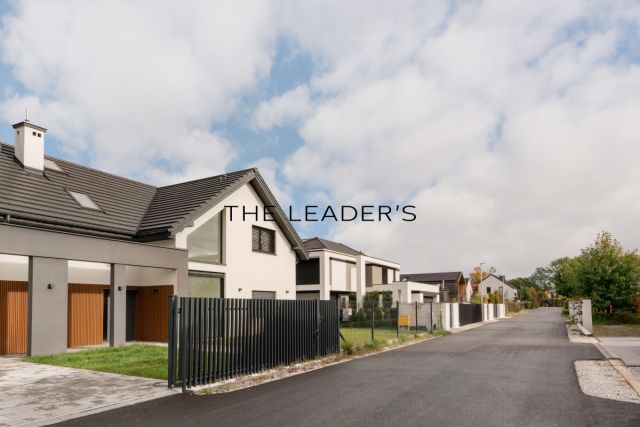 dom wolnostojący, 5 pokoi Warszawa Kępa Zawadowska. Zdjęcie 3