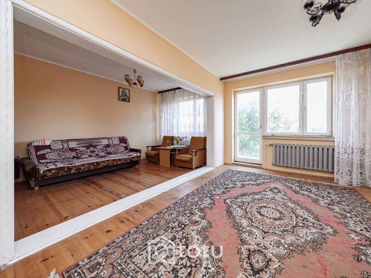 dom wolnostojący, 6 pokoi Mamino. Zdjęcie 9