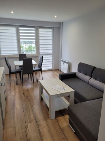 Mieszkanie 2-pokojowe Bełchatów, os. Żołnierzy POW. Zdjęcie 1