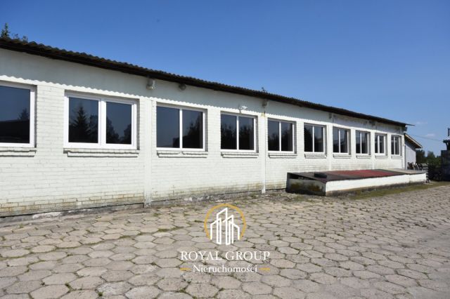 Hala/magazyn Łucka-Kolonia. Zdjęcie 2