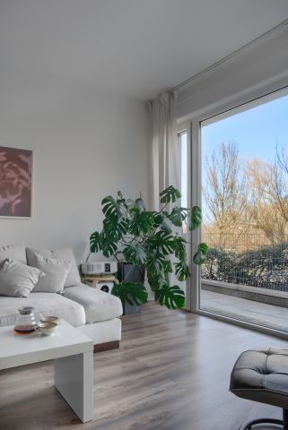 Mieszkanie 4-pokojowe Poznań Zawady, ul. Smolna. Zdjęcie 4