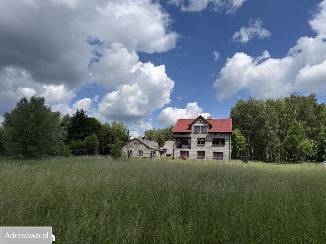dom wolnostojący, 8 pokoi Żuków. Zdjęcie 1