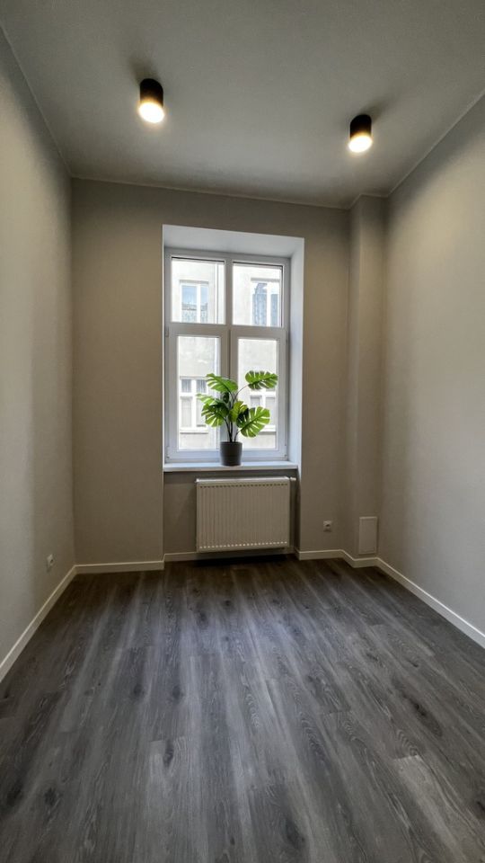 Mieszkanie 1-pokojowe Łódź, al. 1 Maja. Zdjęcie 2