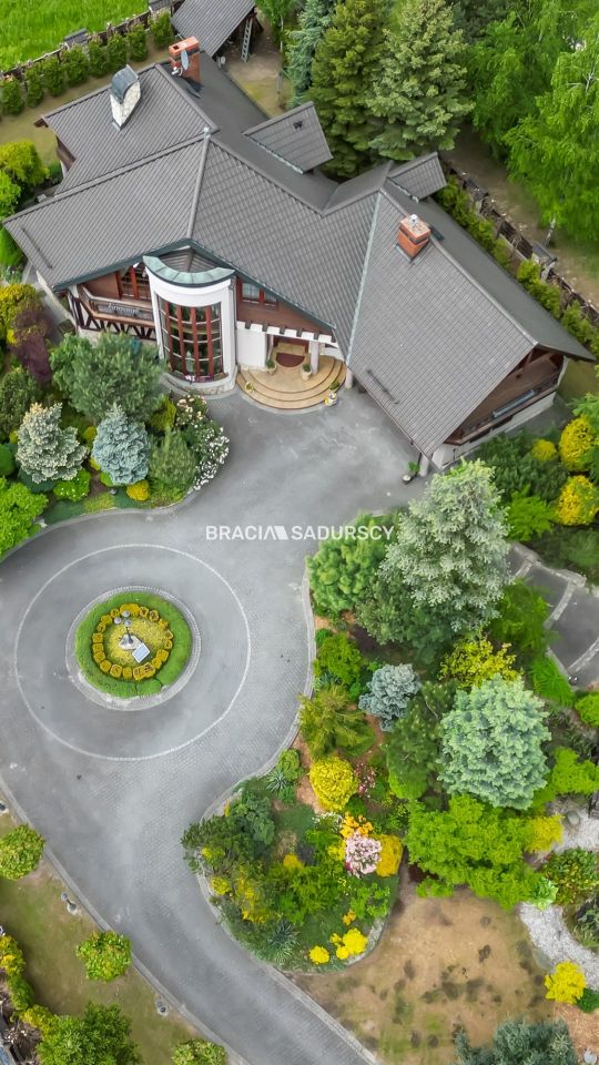 dworek, 8 pokoi Balin, ul. Gwardzistów. Zdjęcie 2