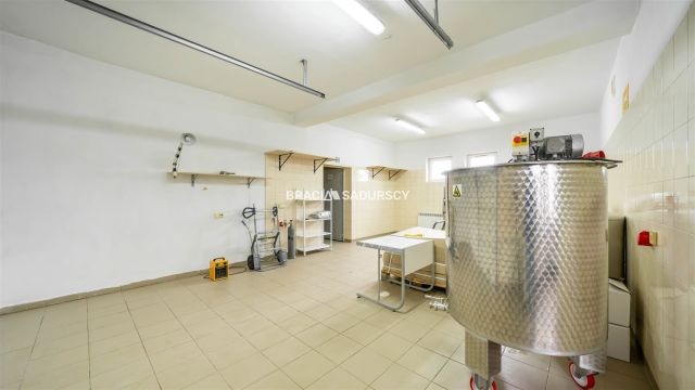 dom wolnostojący, 5 pokoi Węgrzce Wielkie. Zdjęcie 28