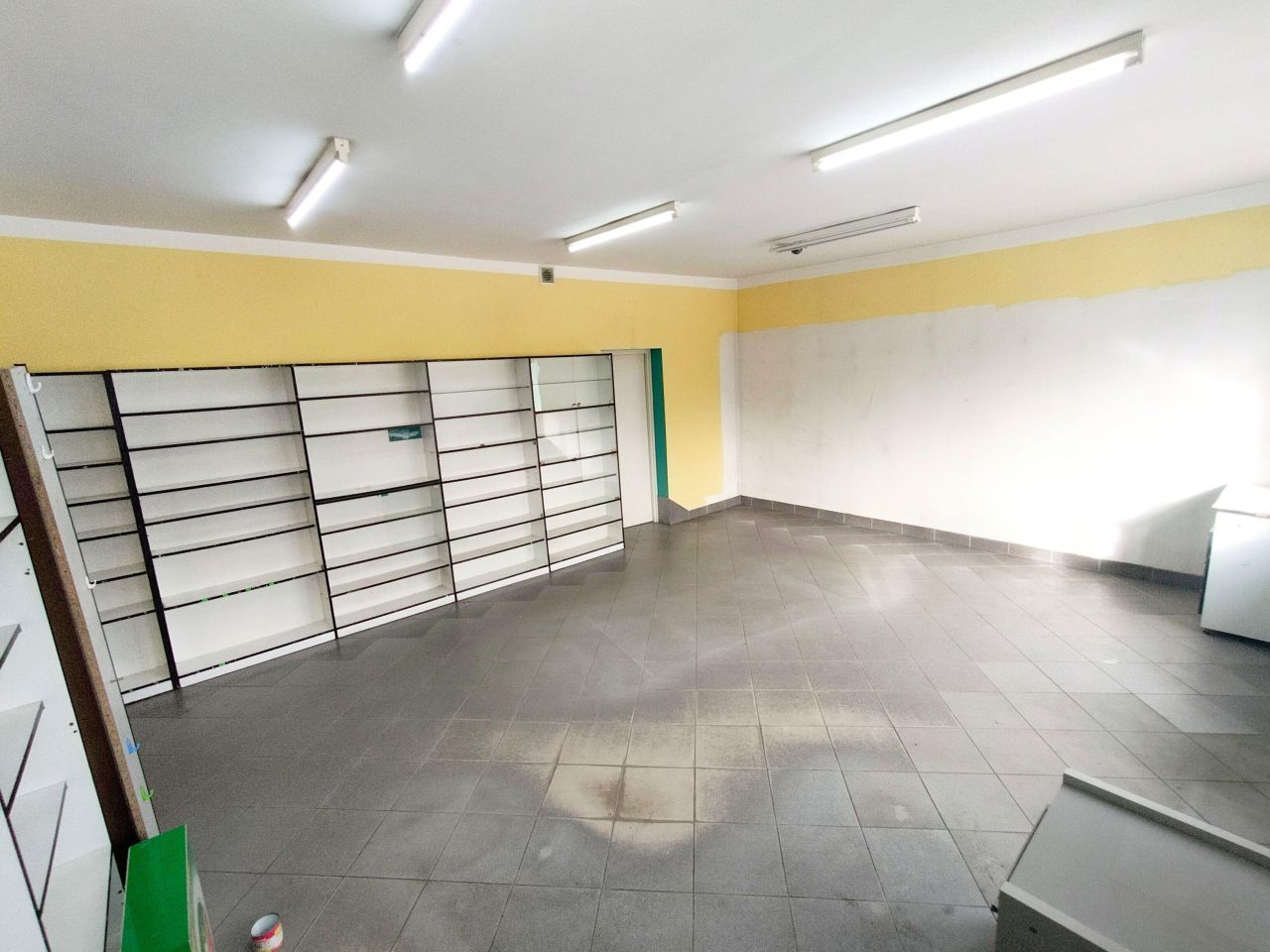 kamienica, 10 pokoi Goniądz, pl. 11 Listopada. Zdjęcie 6