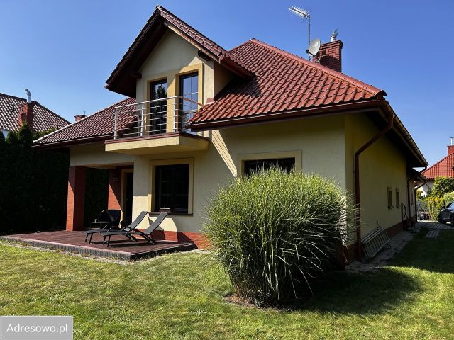 dom wolnostojący, 4 pokoje Rzeszów Drabinianka, ul. Kornela Makuszyńskiego. Zdjęcie 1