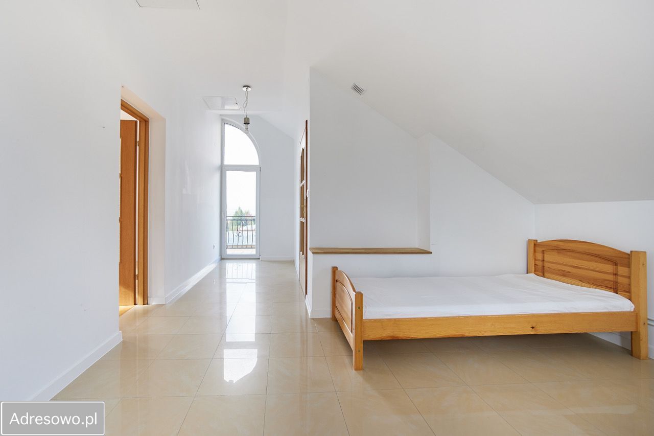 dom wolnostojący, 6 pokoi Bielsko-Biała Leszczyny, ul. Pawia. Zdjęcie 9