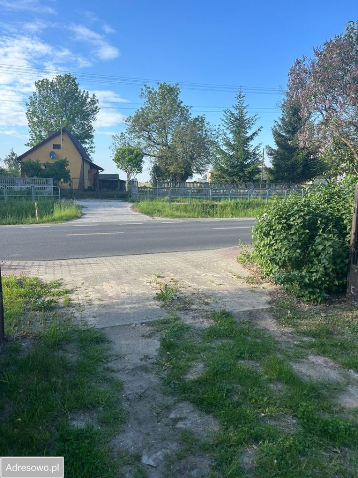 dom wolnostojący, 3 pokoje Zbożenna. Zdjęcie 5