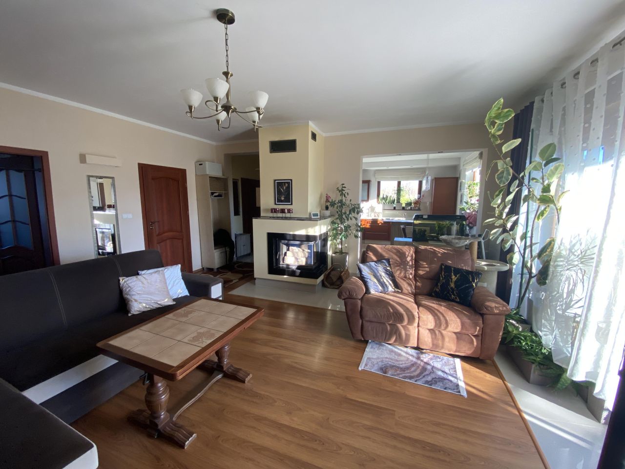 Mieszkanie 4-pokojowe Jeżów Sudecki, ul. Długa. Zdjęcie 2