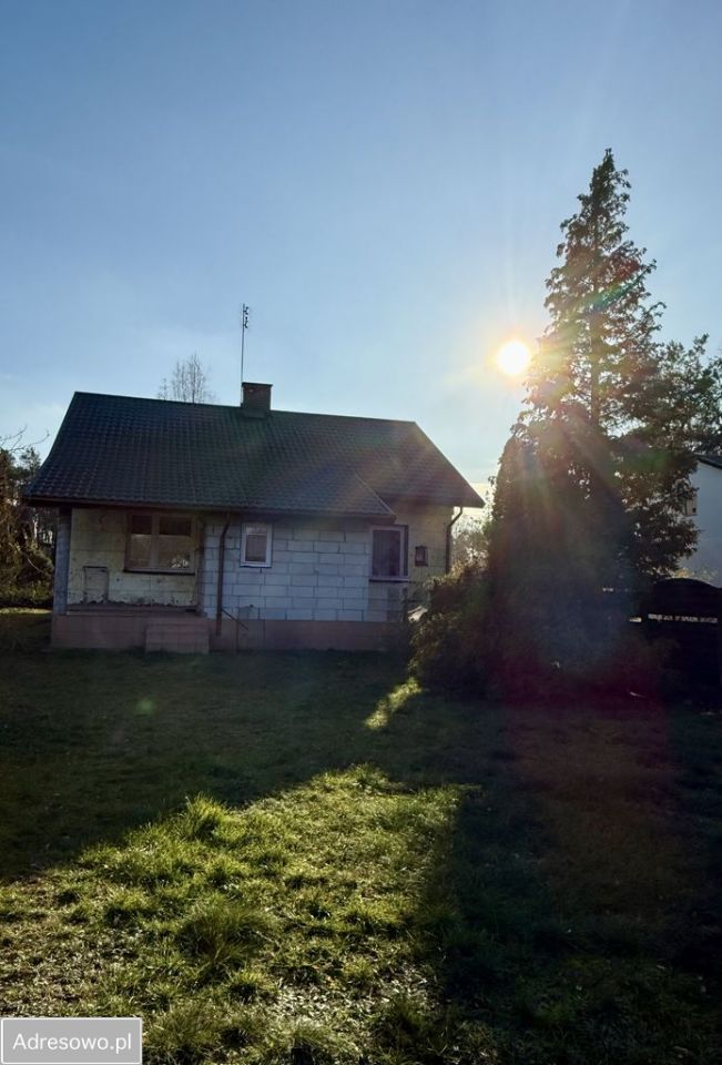 dom wolnostojący, 4 pokoje Dąbrówka, ul. Cicha