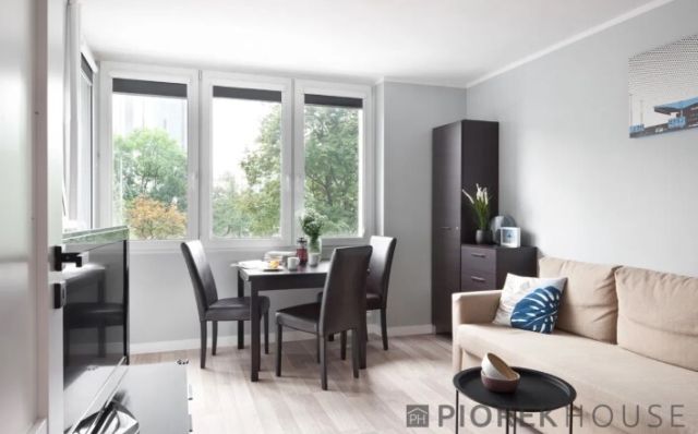 Mieszkanie 3-pokojowe Warszawa Wola, ul. Platynowa. Zdjęcie 2