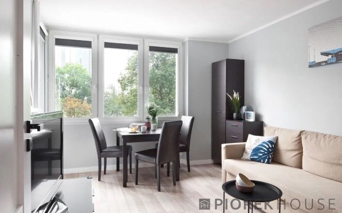 Mieszkanie 3-pokojowe Warszawa Wola, ul. Platynowa. Zdjęcie 2