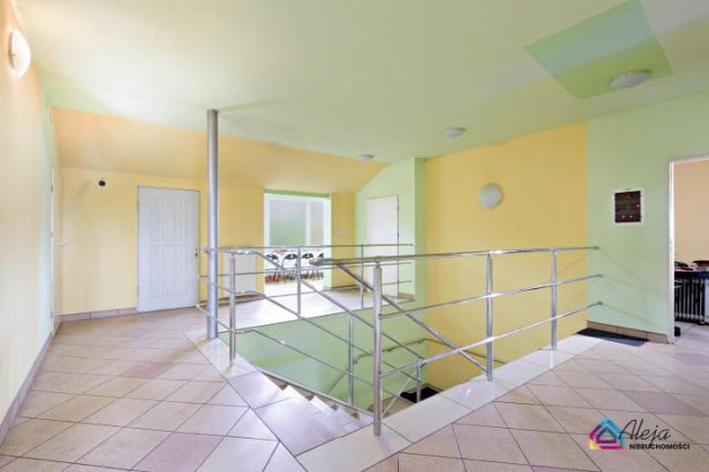 dom wolnostojący, 11 pokoi Częstochowa Kręciwilk. Zdjęcie 12