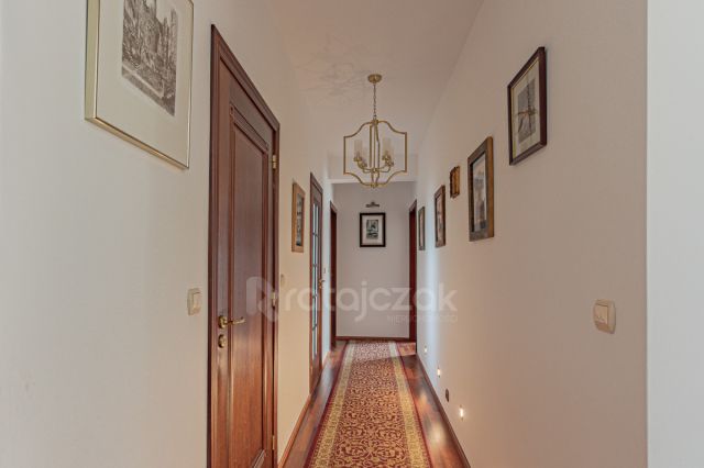 dom wolnostojący, 6 pokoi Kielno. Zdjęcie 14