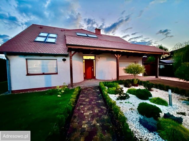 dom wolnostojący, 6 pokoi Długołęka. Zdjęcie 1