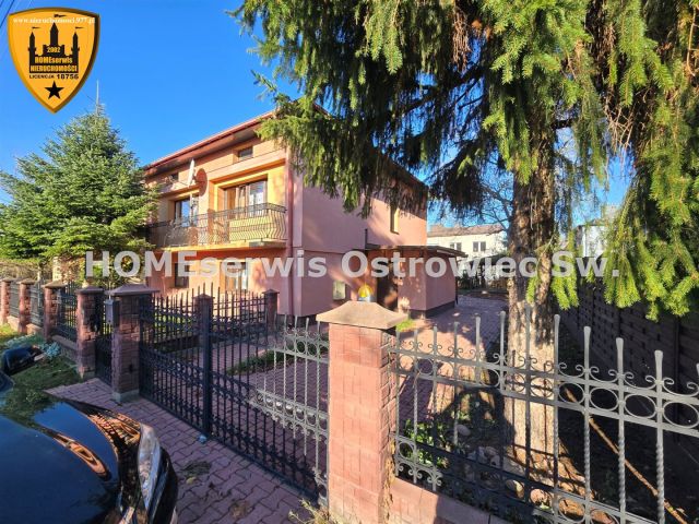 dom wolnostojący Ostrowiec Świętokrzyski Kolonia Robotnicza. Zdjęcie 1