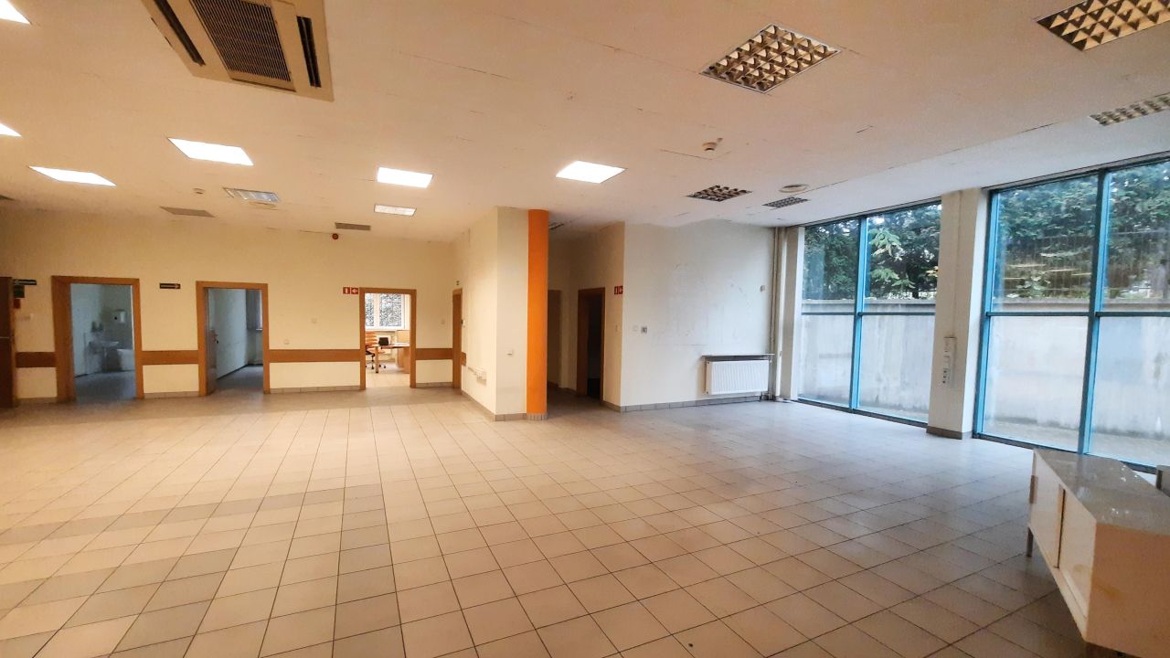 Lokal Rybnik Śródmieście, ul. Henryka Wieniawskiego. Zdjęcie 7