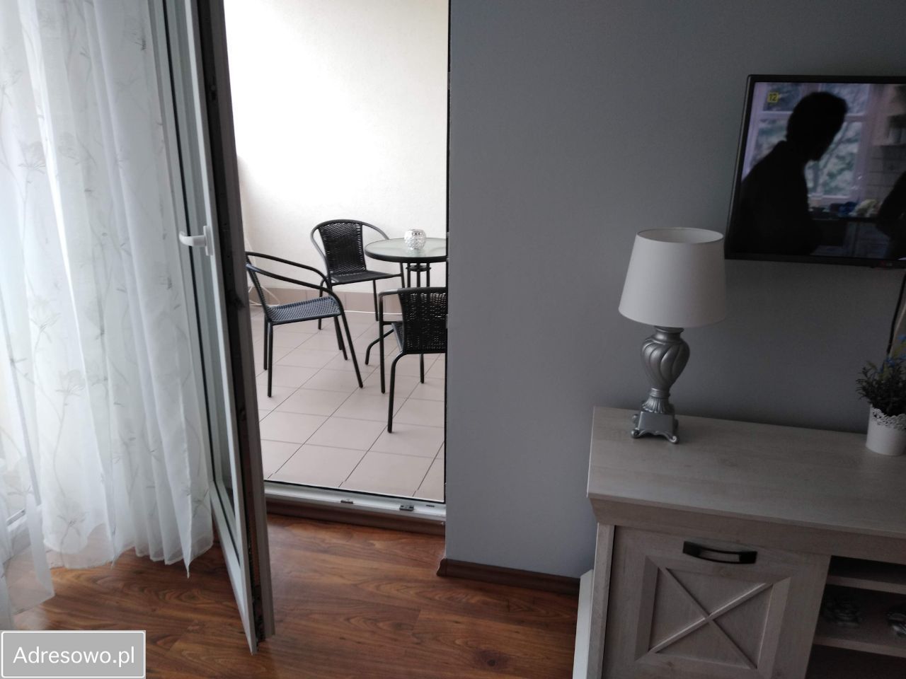 Mieszkanie 2-pokojowe Marki. Zdjęcie 3