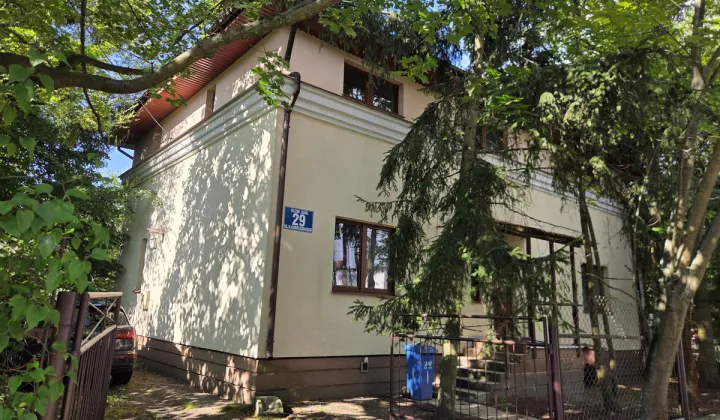 dom wolnostojący, 6 pokoi Blizne Jasińskiego, ul. Hubala Dobrzańskiego