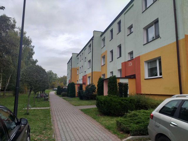 Mieszkanie 3-pokojowe Łobez Łośnica, ul. Łoźnicka. Zdjęcie 1