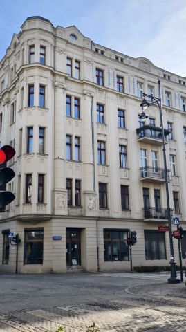 Mieszkanie 4-pokojowe Łódź Śródmieście, ul. Henryka Sienkiewicza. Zdjęcie 1