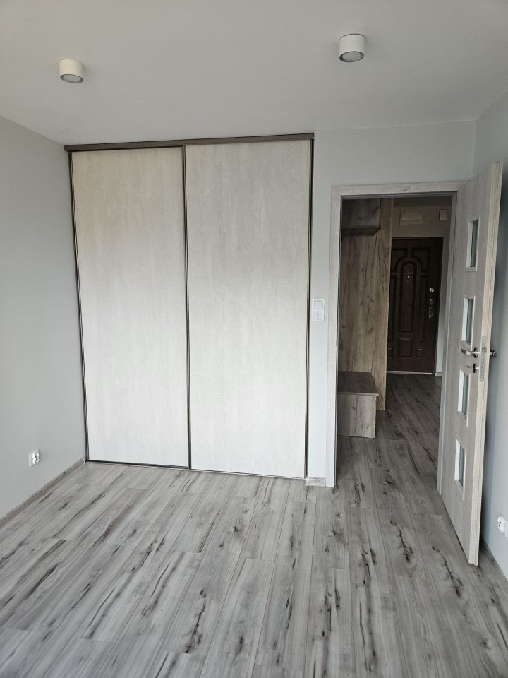 Mieszkanie 2-pokojowe Katowice os. Tysiąclecia. Zdjęcie 6