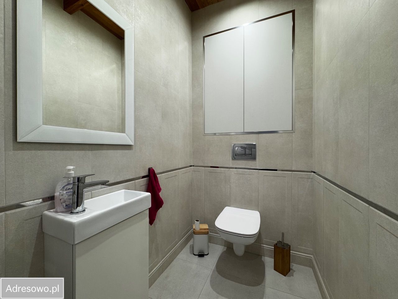 dom wolnostojący, 4 pokoje Świniary. Zdjęcie 10