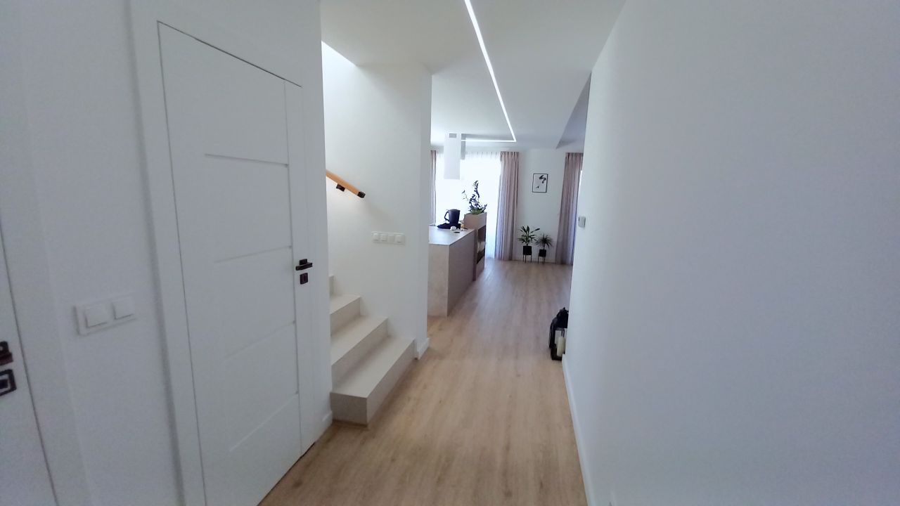 bliźniak, 5 pokoi Żłobizna, ul. Miodowa. Zdjęcie 5