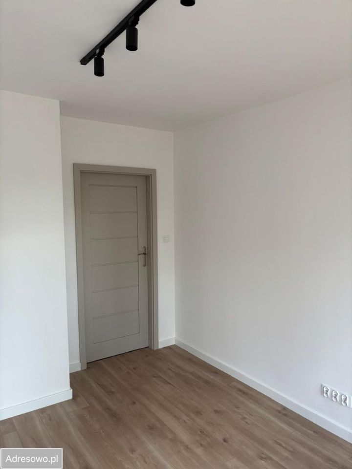 Mieszkanie 3-pokojowe Legnica, ul. Heweliusza. Zdjęcie 8