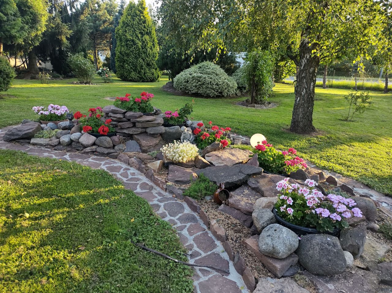 dom wolnostojący, 6 pokoi Mniów Raszówka, ul. Raszówka. Zdjęcie 11