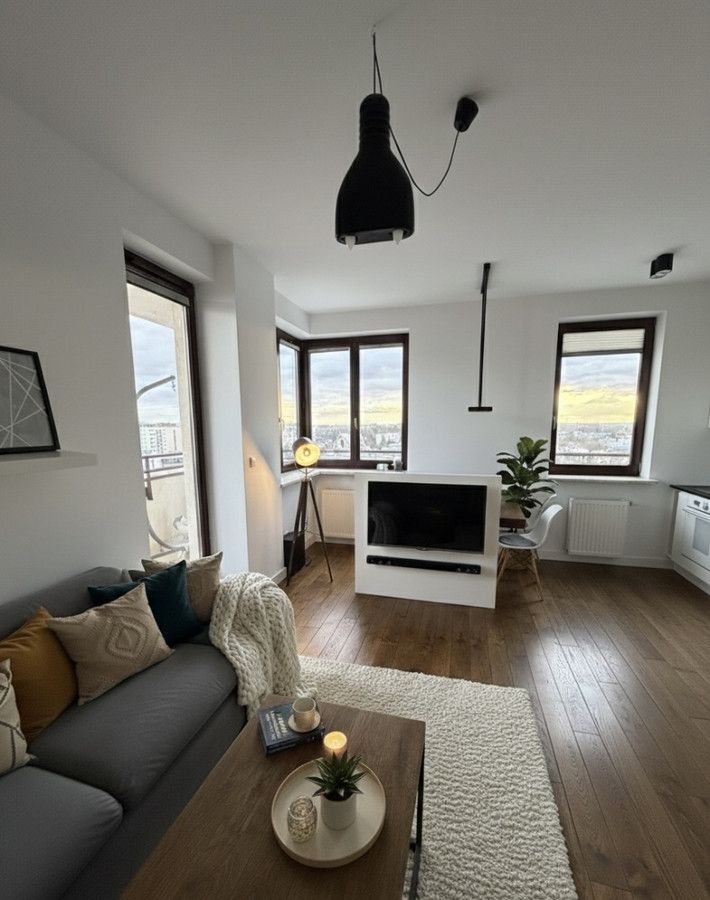 Mieszkanie 3-pokojowe Warszawa Ochota, ul. Karola Bohdanowicza. Zdjęcie 1