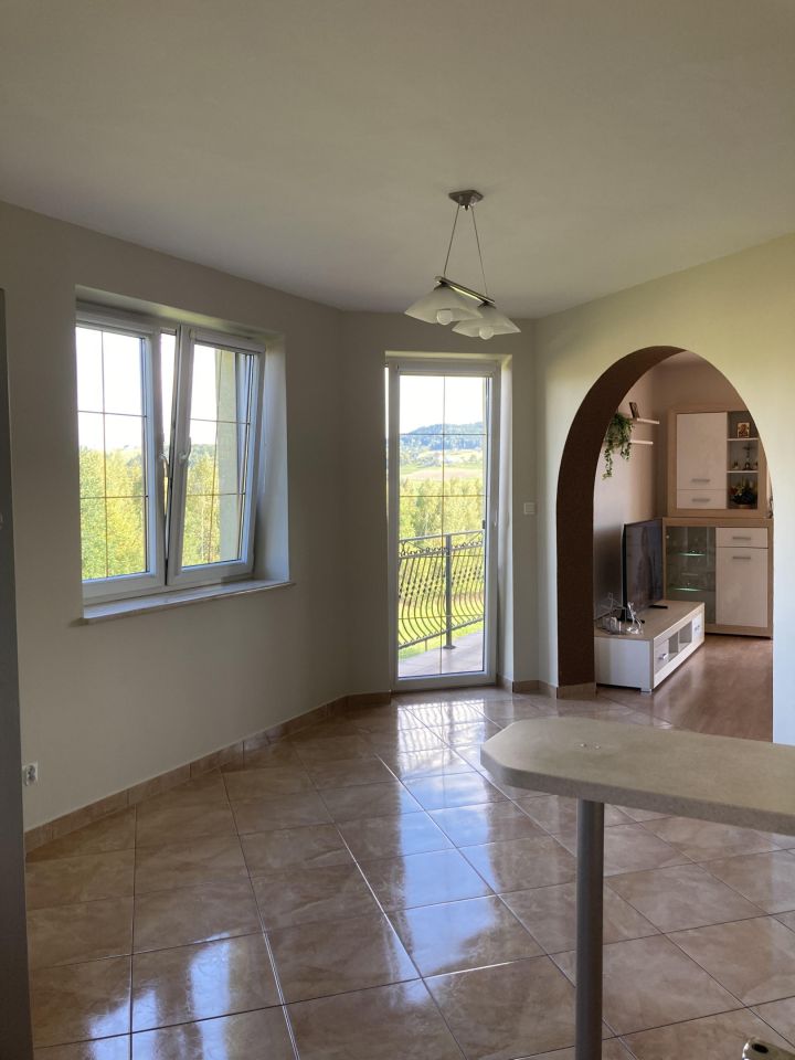 dom wolnostojący, 6 pokoi Kłodne Kamionka. Zdjęcie 12