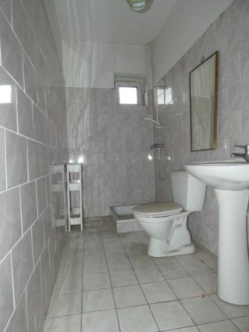 dom wolnostojący, 5 pokoi Nakło Śląskie, ul. Główna. Zdjęcie 15