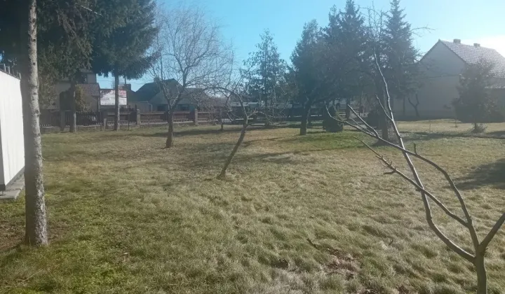 Działka budowlana Nądnia