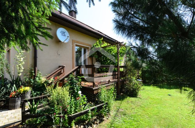 dom wolnostojący, 5 pokoi Widełka. Zdjęcie 2