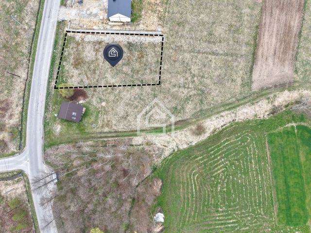 Działka budowlana Kobyle. Zdjęcie 1